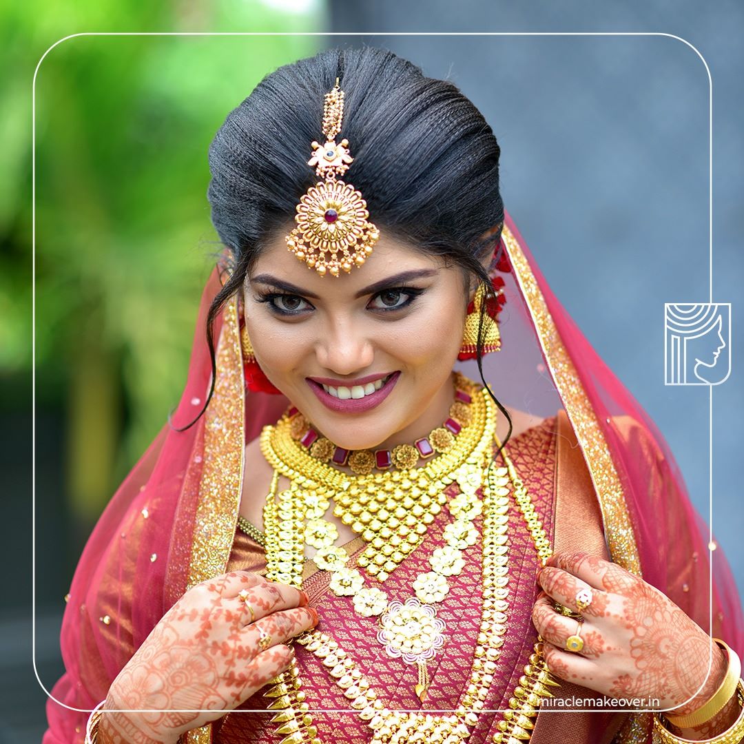 best women beauty salon in paravur kollam, bridal makeover in paravur, bridal makeover kollam, beauty salon for ladies in kollam, hair stylist paravur